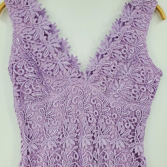 Rubber Ducky Lavender Tatting Lace Sleeveless V Neck Sheath Dress - Picture 2 of 11